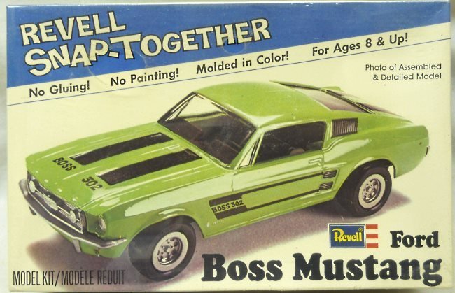 Revell 1/32 Ford Boss Mustang 2+2 Fastback, H1132 plastic model kit